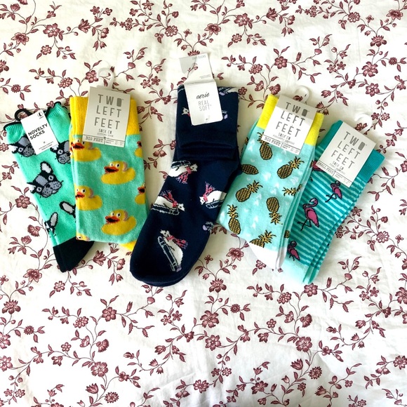 aerie Accessories - Bundle of Fun Socks NWT